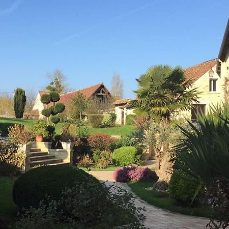 Beautiful country house located 50min from Paris Eiffel Tour - Demeure d'exception à 50min de Paris Tour Eiffel Hodent Esterno foto