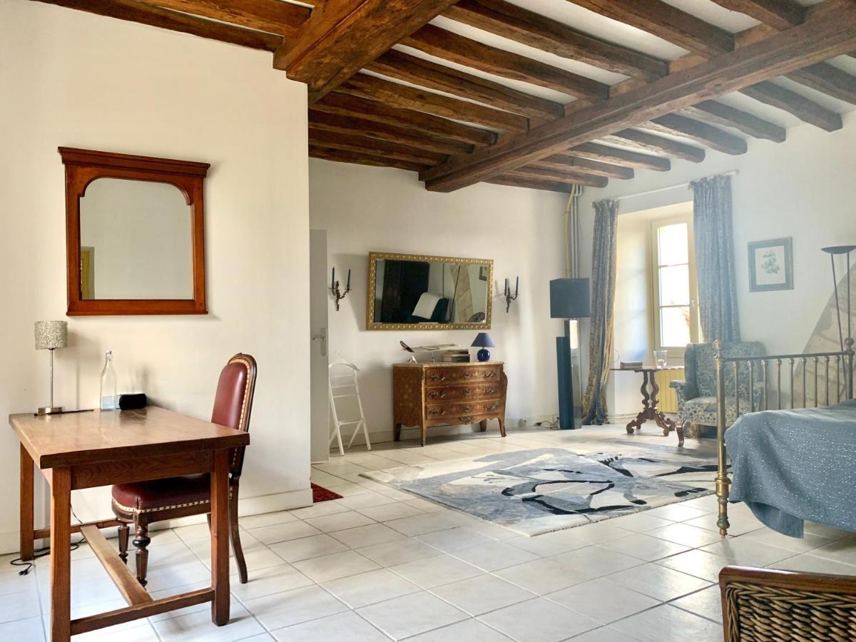 Beautiful country house located 50min from Paris Eiffel Tour - Demeure d'exception à 50min de Paris Tour Eiffel Hodent Esterno foto